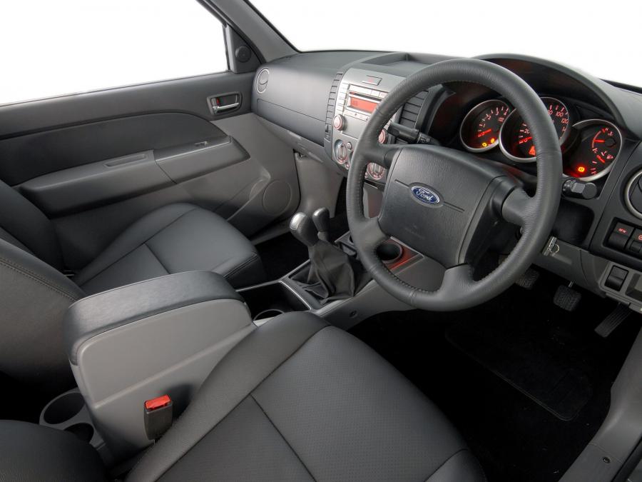 Ford Ranger Double Cab 2009 года  (ZA) (фото 4 из 15)